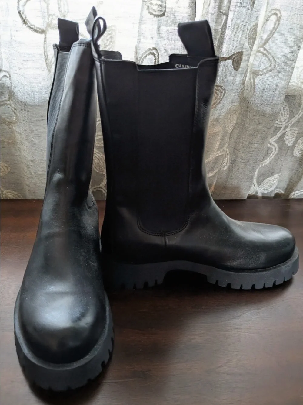 Women's Black Platform Chelsea Boots with Lug Sole